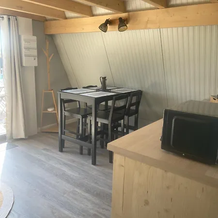 롯지 Lady Tipi 2 Avec Jacuzzi Et Piscine