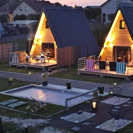 롯지 Lady Tipi 2 Avec Jacuzzi Et Piscine Saint-Utin