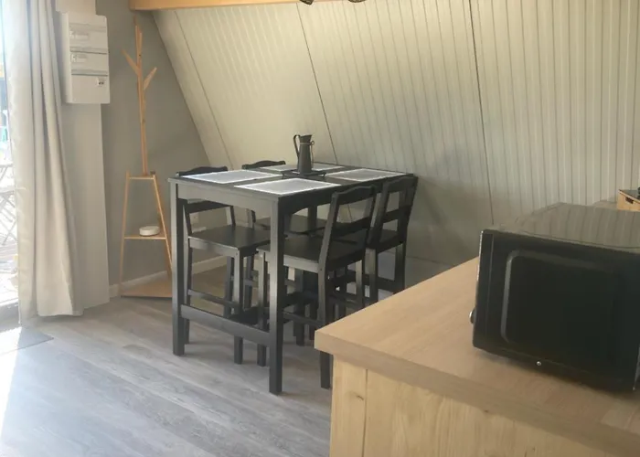 Lodge Lady Tipi 2 Avec Jacuzzi Et Piscine